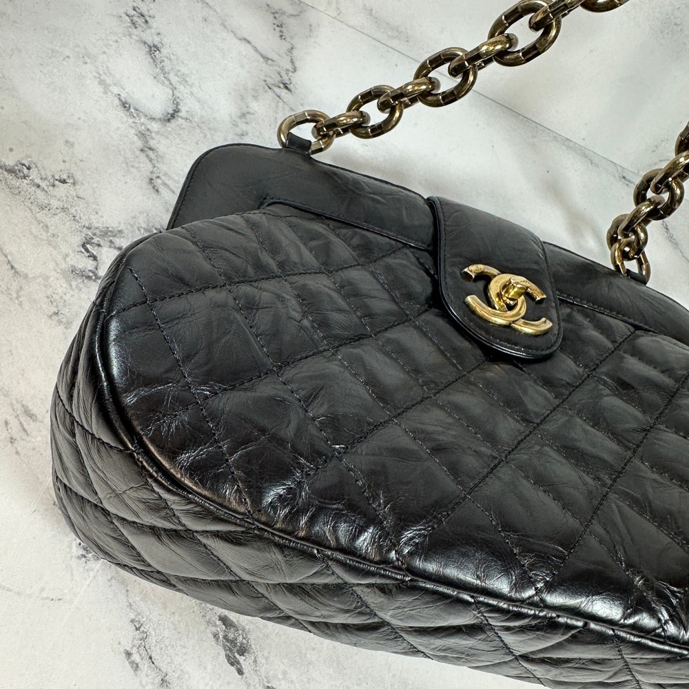 Chanel Frame Shoulder Bag CC Distressed Quilted Leather Black/Gold Thick Chain - Picture 12 of 16